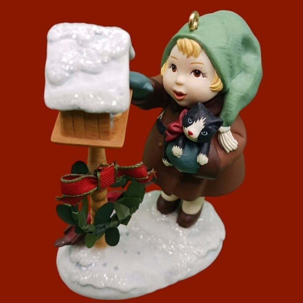 Hallmark what child is this christmas ornament - Picture 4 of 12